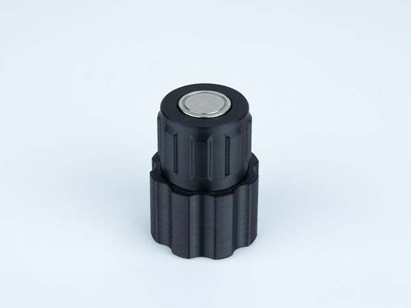 260429-Magnetic Holder-5-web-600-450